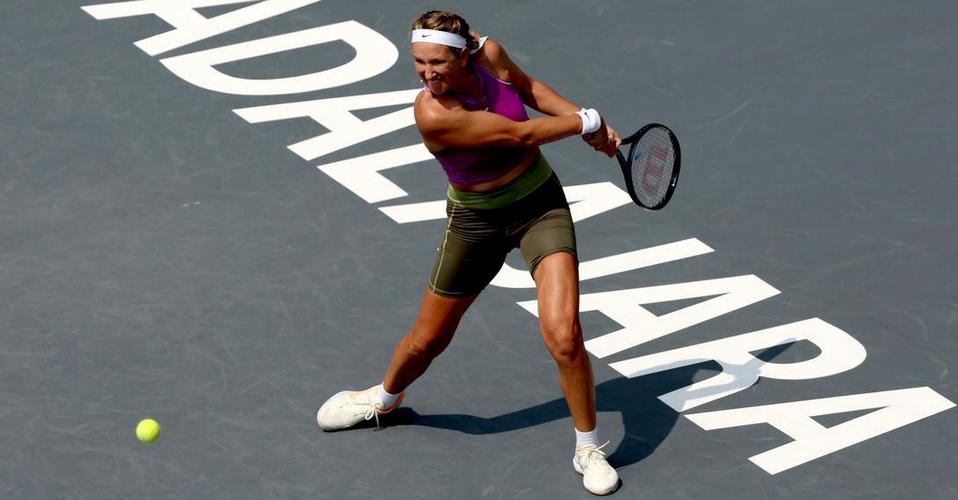 Свыше двух с половиной часов и два тай-брейка. Виктория Азаренко провела первый матч в сезоне