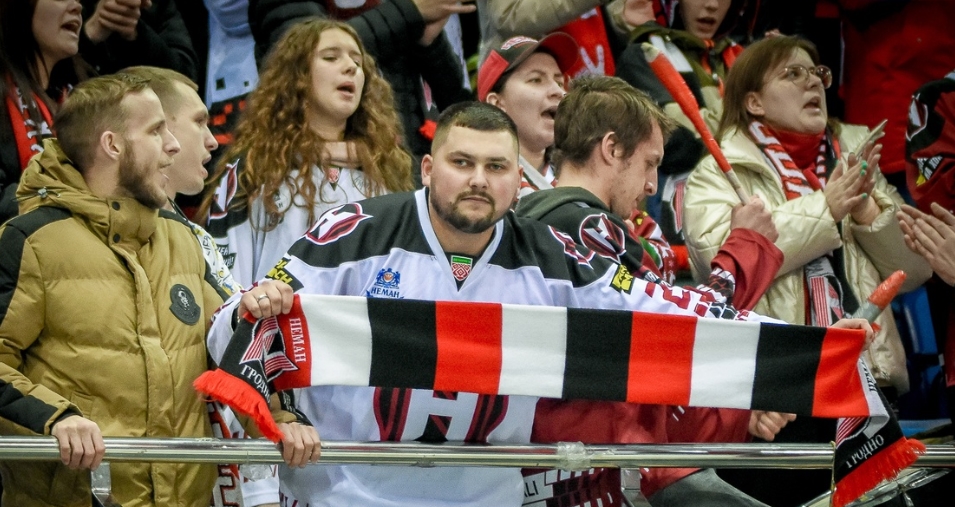 «Неман», обыграв дома «Юность», продлил полуфинальную серию Betera-Экстралиги