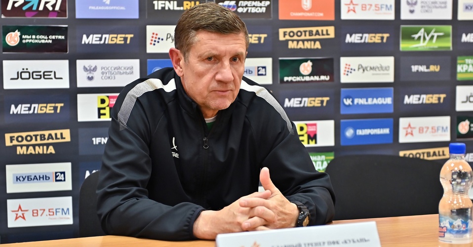 Белорусский тренер уволен из команды российского Д2. Он проработал там лишь четыре месяца
