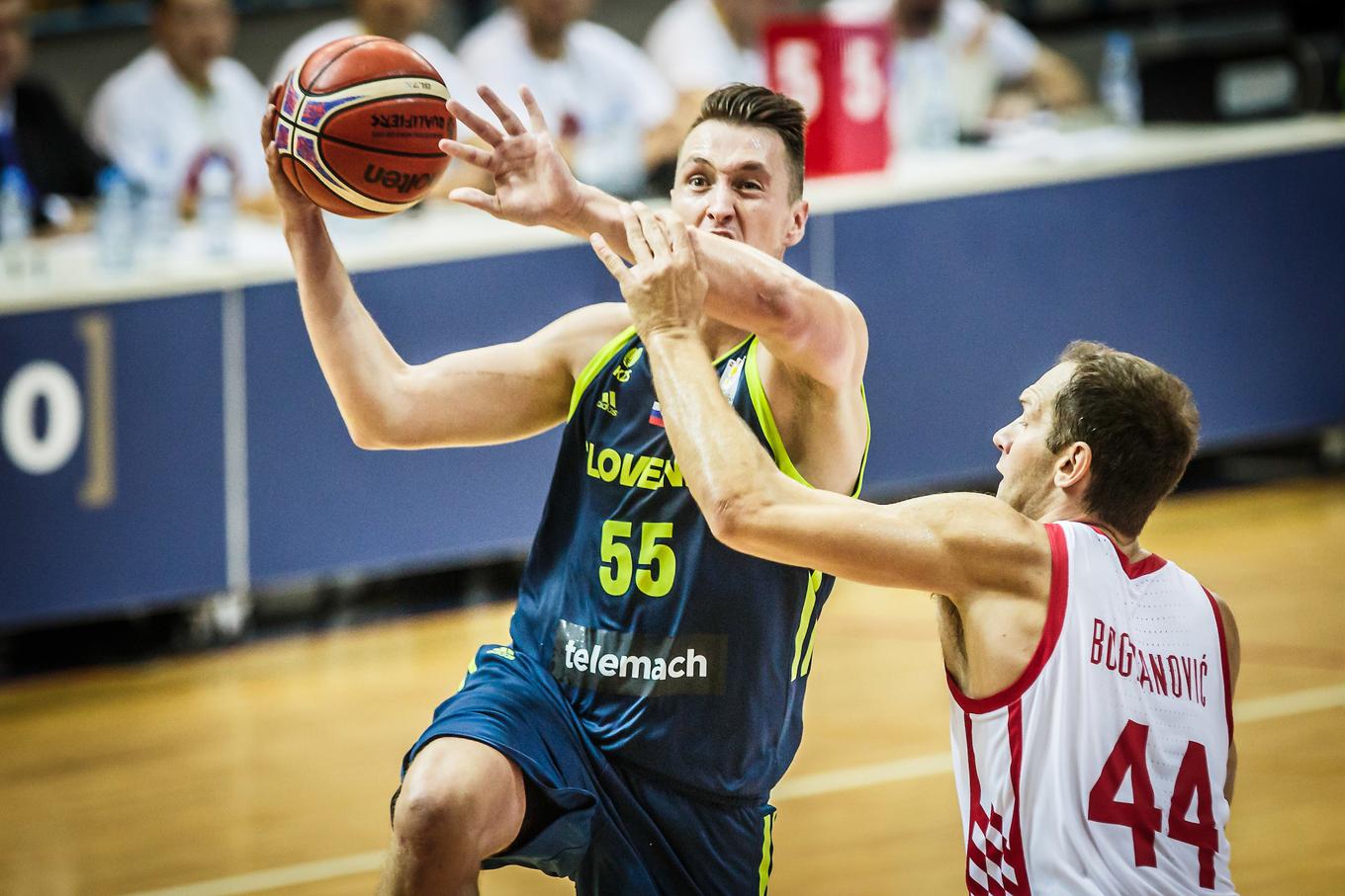 Сборная Словении с новобранцем БК &#8220;Минск&#8221; вышла во второй групповой этап чемпионата мира по баскетболу