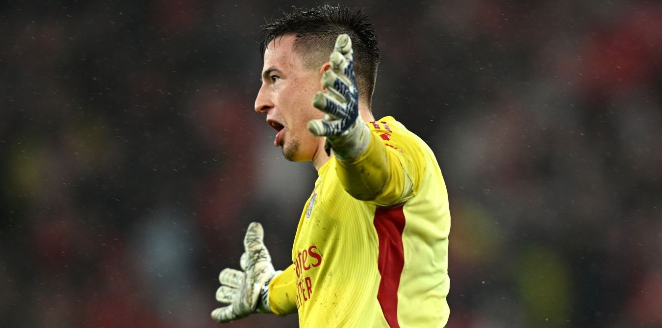 А кто из белорусских вратарей, как Трубин, забивал голы?