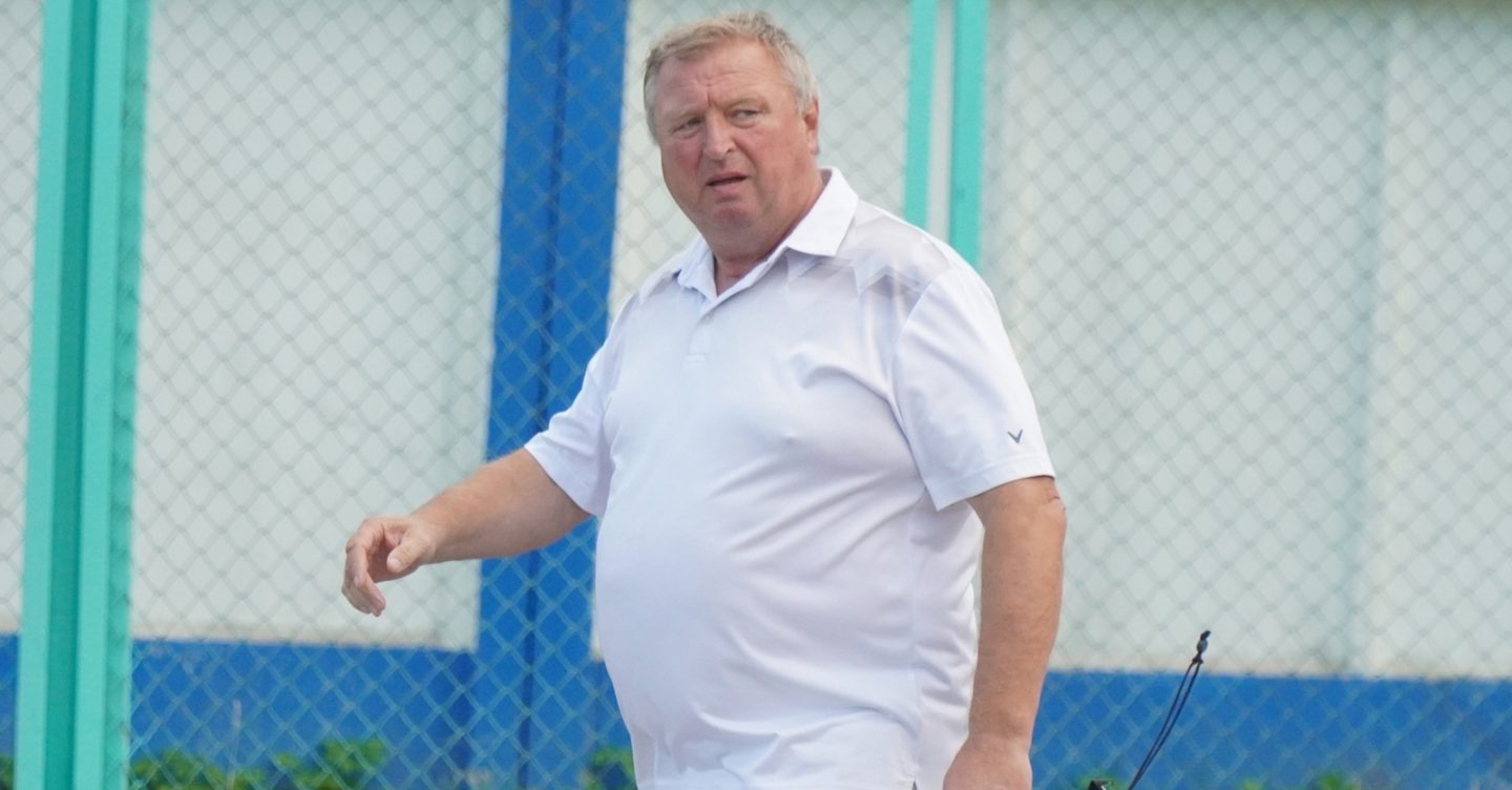 Юрий Пунтус намекнул, что остается работать с клубом Д2
