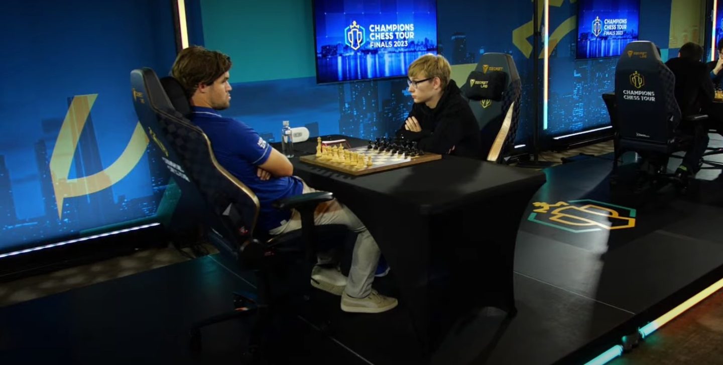 Белорусский шахматист сыграл в рапид c Магнусем Карлсеном
