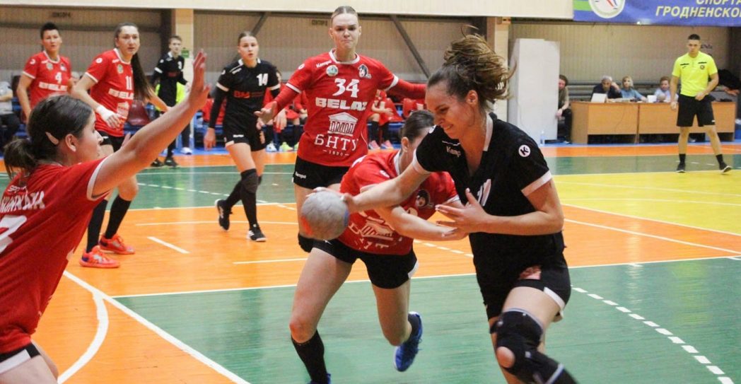 матч угмк баскетбол. угмк динамо баскетбол екатеринбург. матч угмк баскетбол. угмк команда баскетбол женская. угмк 2016 таурази.