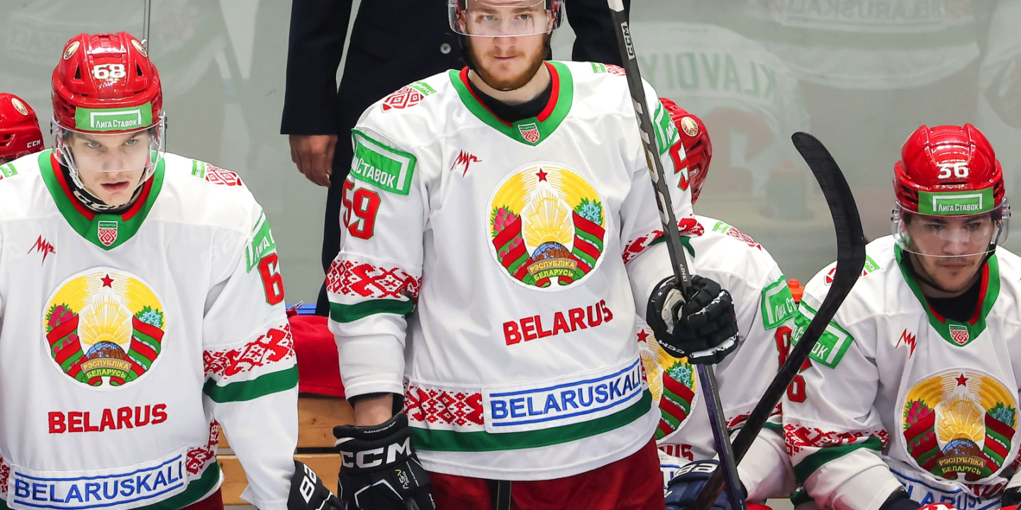 Сборная Беларуси потерпела крупное поражение от россиян на турнире в Казахстане