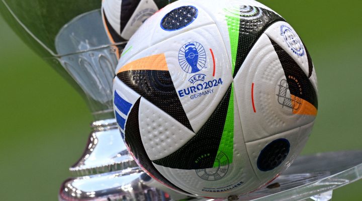 Футболисты сборной Румынии разгромили Украину в первом туре Евро-2024