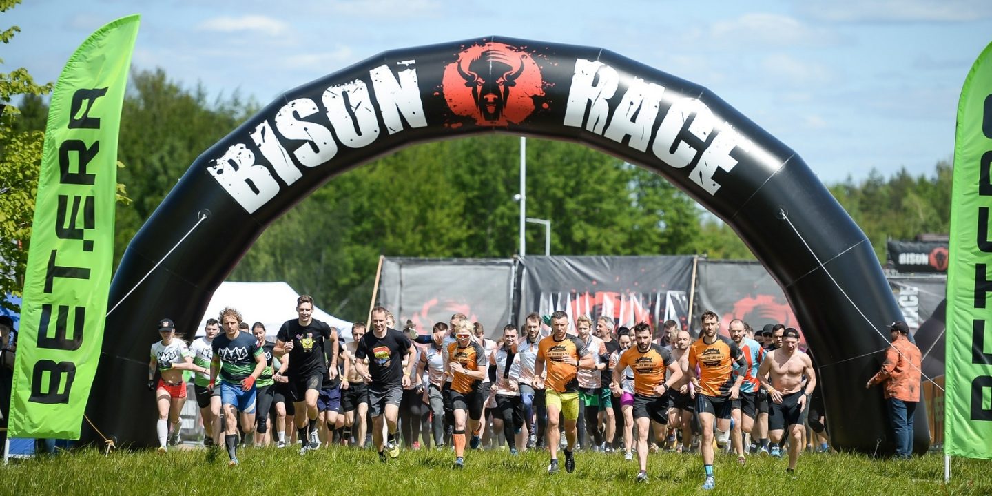 Более тысячи человек зарегистрировались на экстремальный забег Bison Race в Бресте. Чего ждать?