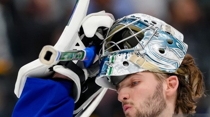 Михаил Захаров рассказал о желании поработать в КХЛ