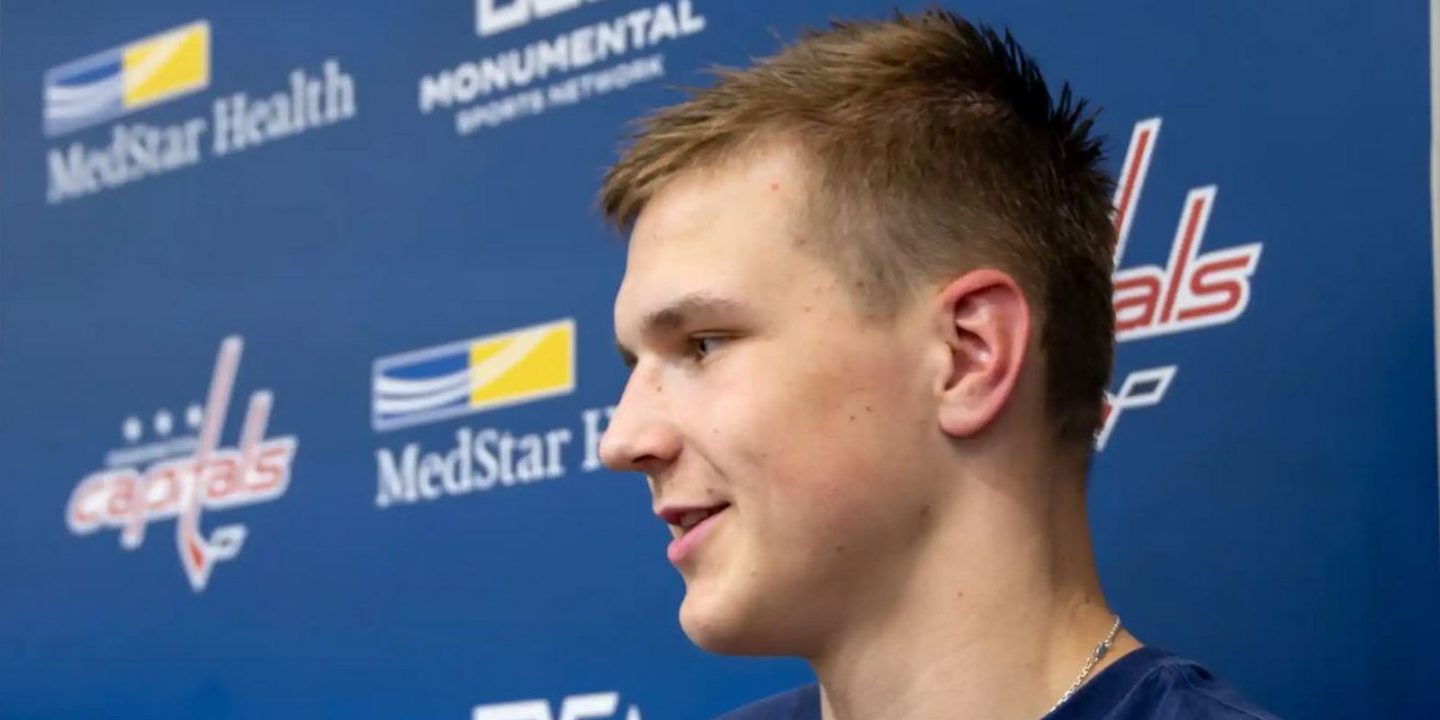 Никто из белорусов не набрал очков в очередных матчах АХЛ