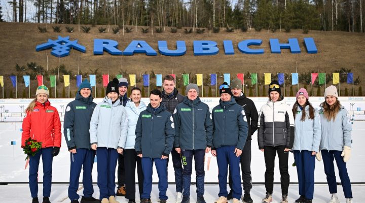 Основной голкипер «Ванкувера» из-за травмы выбыл до конца сезона НХЛ