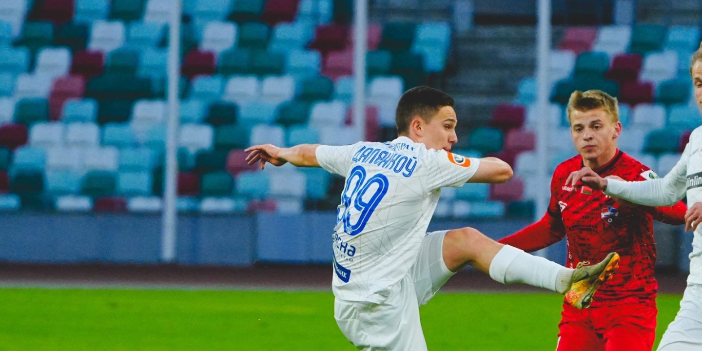 Минское &#171;Динамо&#187; вырвало победу у &#171;Слуцка&#187;