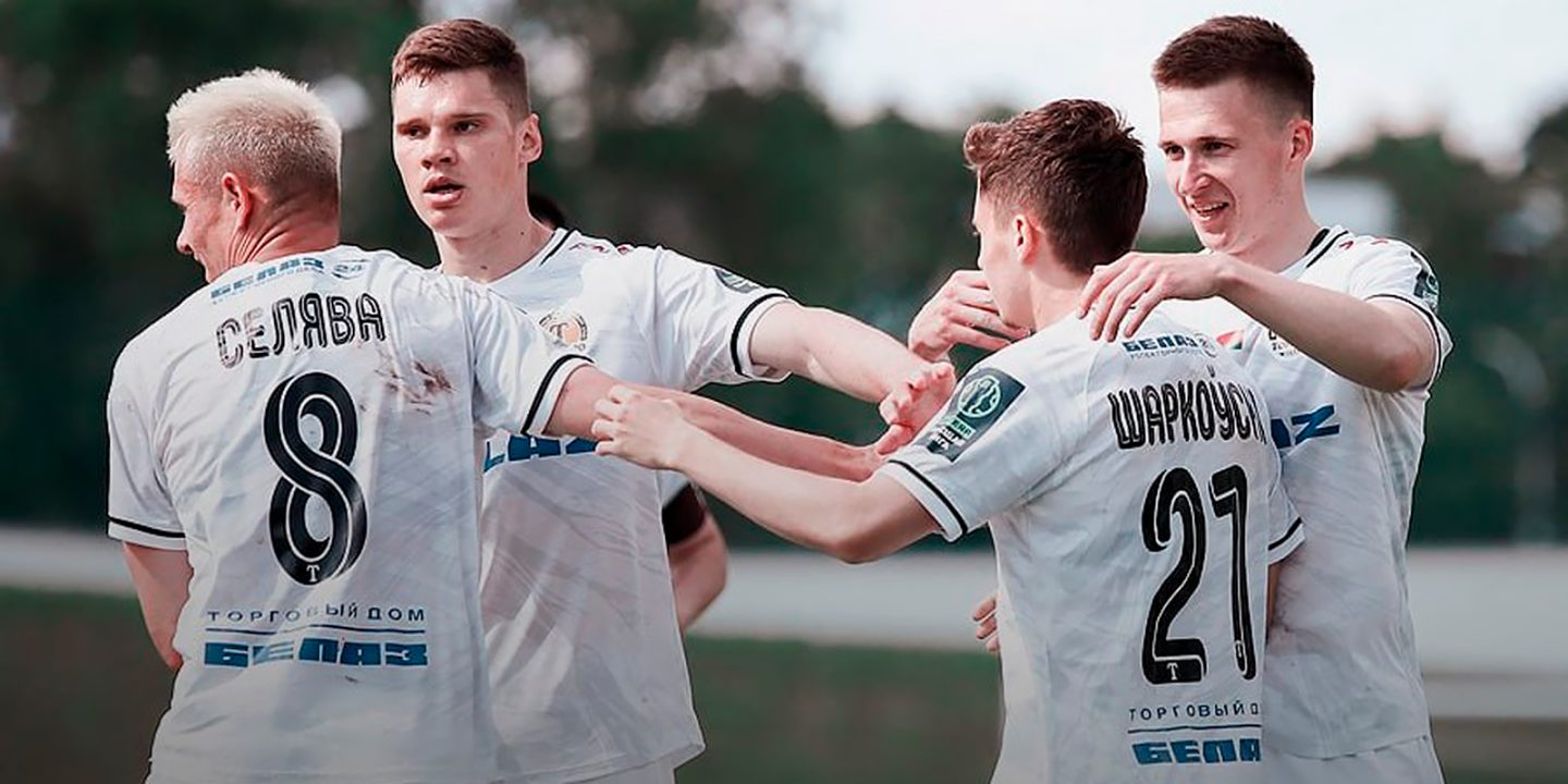 Алексей Бутаревич: между нами и Россией расстояние в 800 км, но в футболе разница сумасшедшая