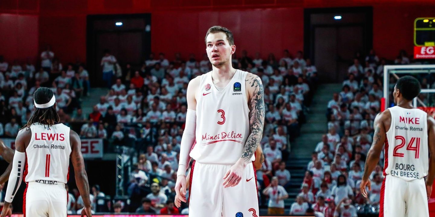 Максим Салаш рассказал о вариантах продолжения карьеры