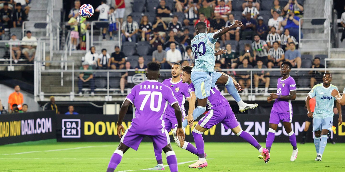 «Ювентус» стартовал с сухой и разгромной победы на КЧМ