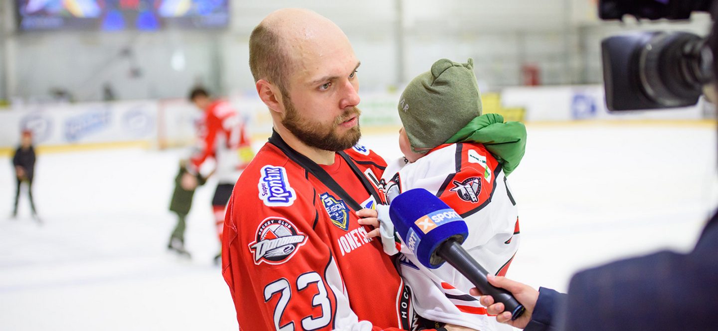 Экс-игрок сборной Беларуси по хоккею: Вудкрофта называли псом или собакой