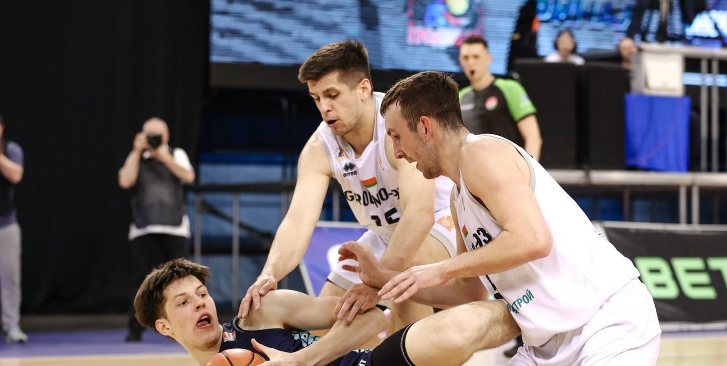 &#171;От наполеоновских войн до Холодной войны&#187;. Трехкратный чемпион Беларуси — о любимых подкастах