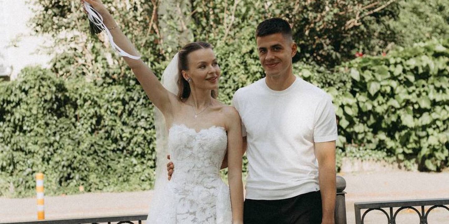 Лучший бомбардир Betera-высшей лиги женился