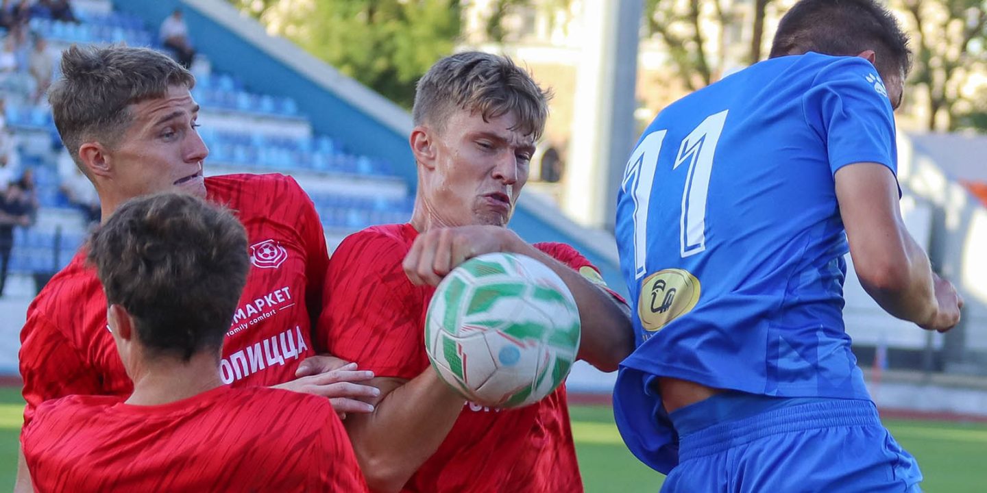 «Днепр» потерпел крупное поражение, «Нива» потеряла очки, «Барановичи» усилили интригу