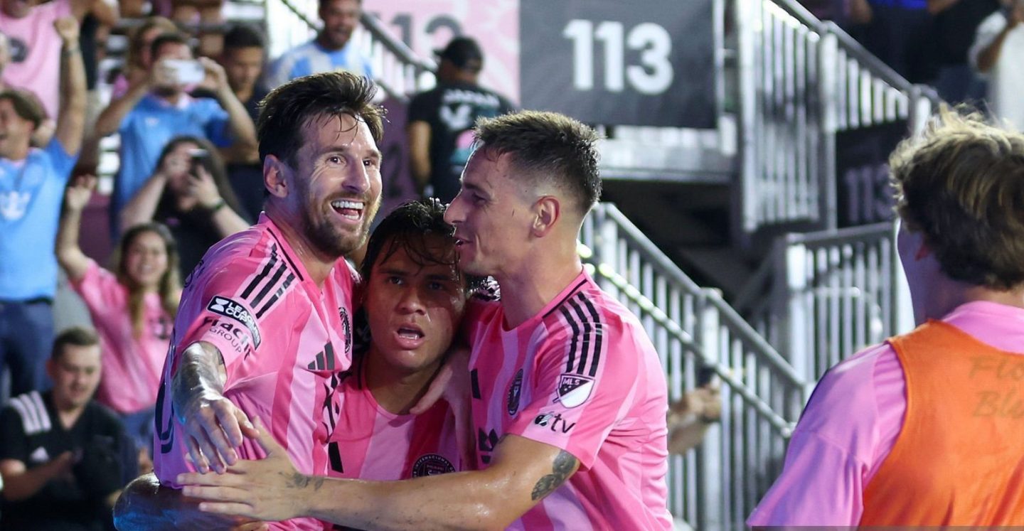 Дубль Лионеля Месси вывел «Интер Майами» в финал Кубка лиг