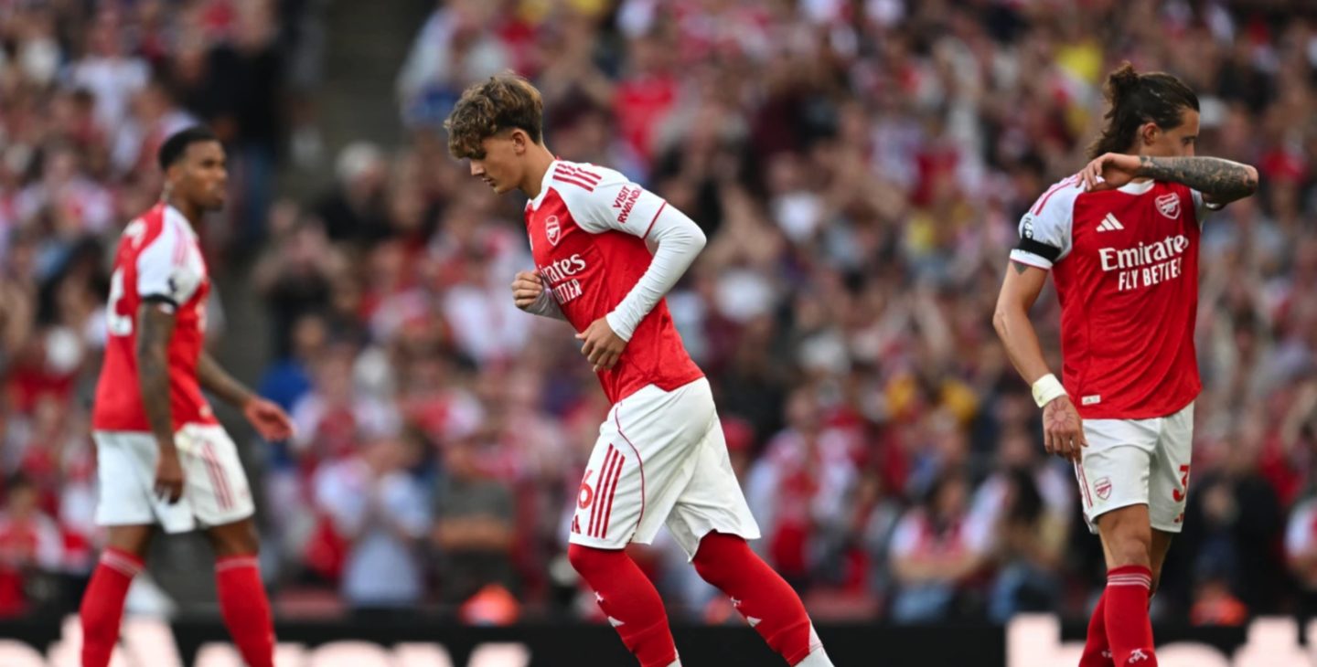 В составе «Арсенала» дебютировал 15-летний футболист и заработал пенальти