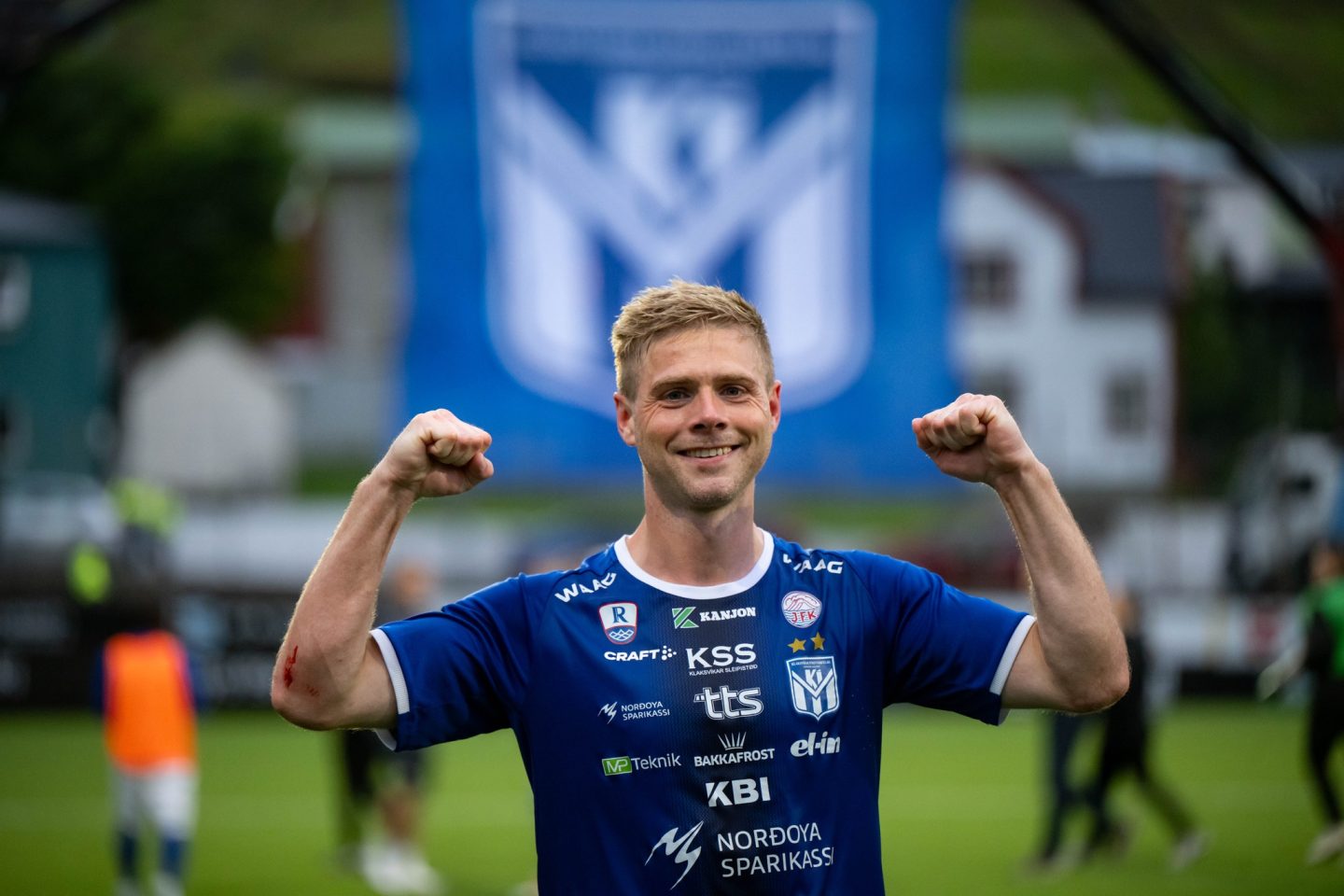 Полупрофи с Фарер переиграли профи из &#171;Немана&#187;