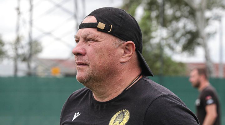 Дмитрий Квартальнов сообщил, что Ксавье Уэлле выбыл из-за травмы