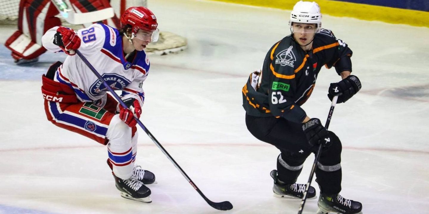 &laquo;Молот&raquo; вышел на матч с АКМ в свитерах &laquo;Шахтера&raquo;