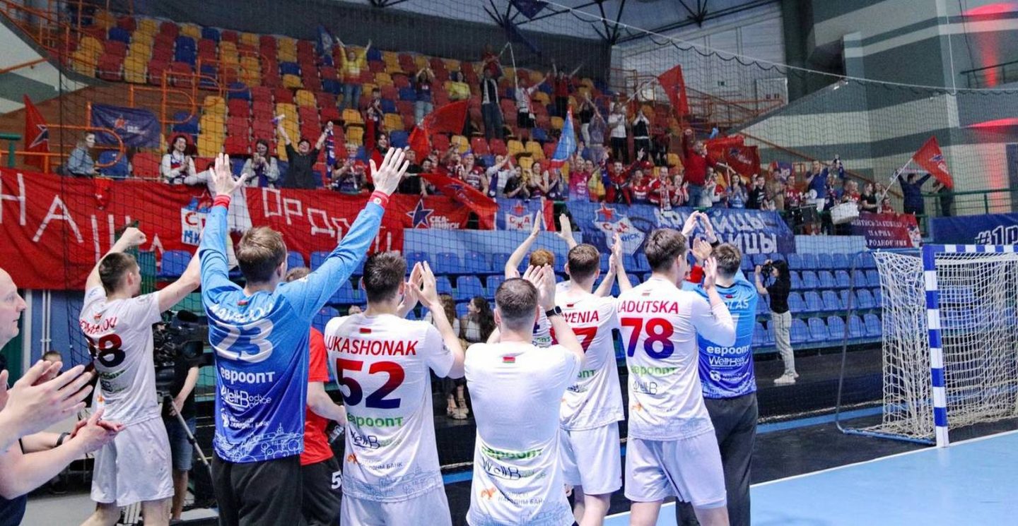 Гандбольный клуб СКА провел спарринг против серебряных призеров чемпионата России