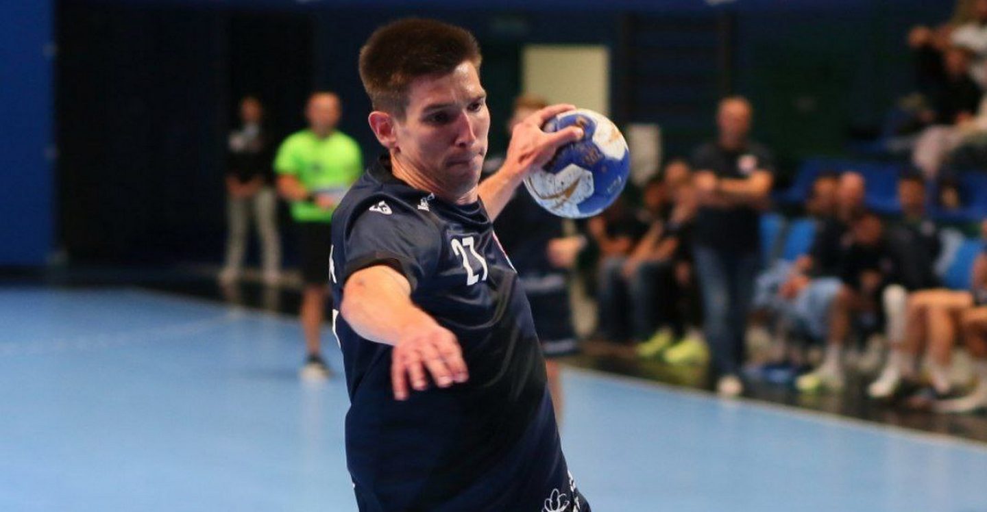 Финалисты Betera-Суперлиги-2024/25 по гандболу начали с побед новый чемпионат