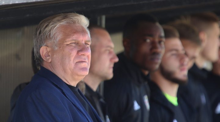 «Так мучиться и уродоваться…» Николай Золотов &mdash; о невозможности играть дома