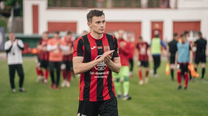 Зарубежные клубы проявляют интерес к Максиму Швецову