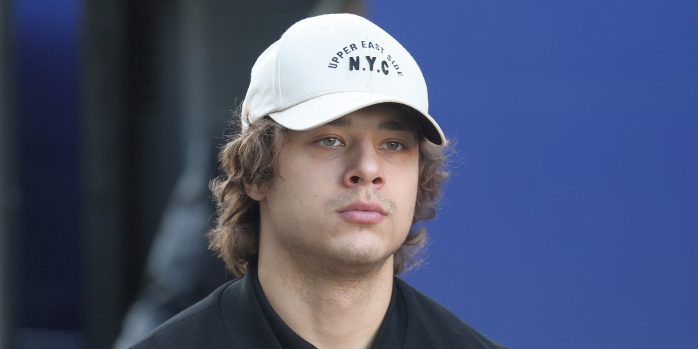 Даниил Криштофик дебютировал в КХЛ