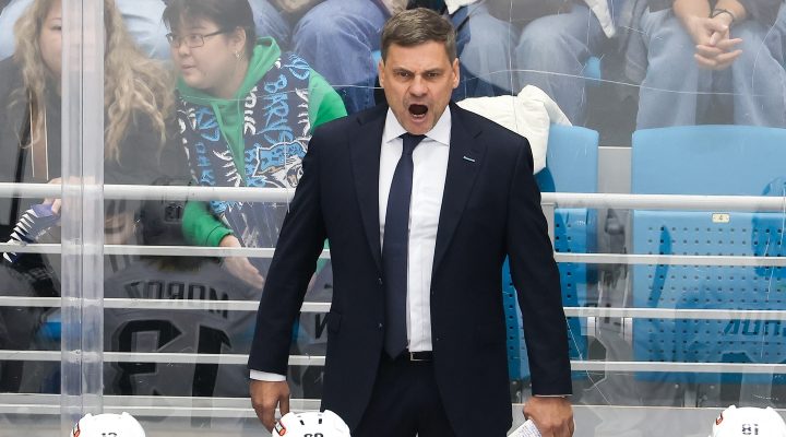 &laquo;Амур&raquo; Андриевского драматично проиграл &laquo;Адмиралу&raquo; в первом матче КХЛ в 2026 году