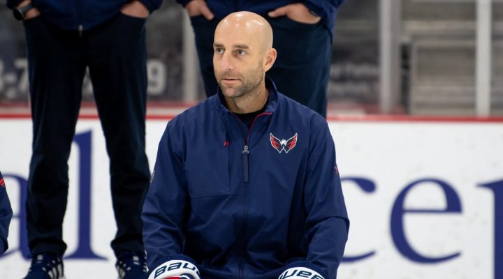 Самуэль Эрссон пропустил пять шайб, но Алексей Колосов остался в запасе в гостях у «Юты»