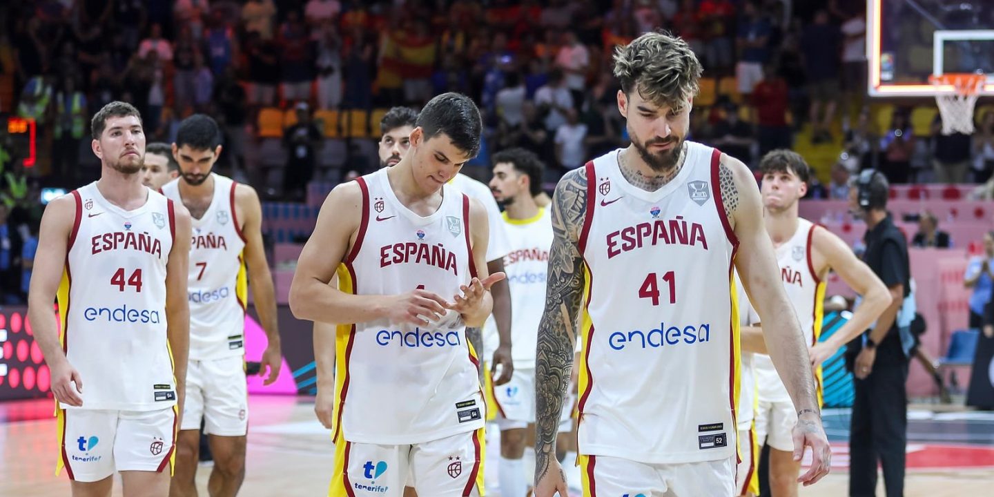 Сборная Испании сложила полномочия чемпионов Евробаскета, не пробившись даже в плей-офф