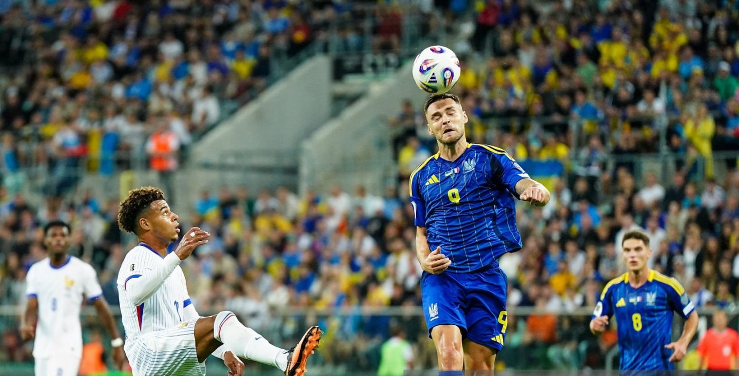 Сборная Украины забила два мяча в ворота Азербайджана