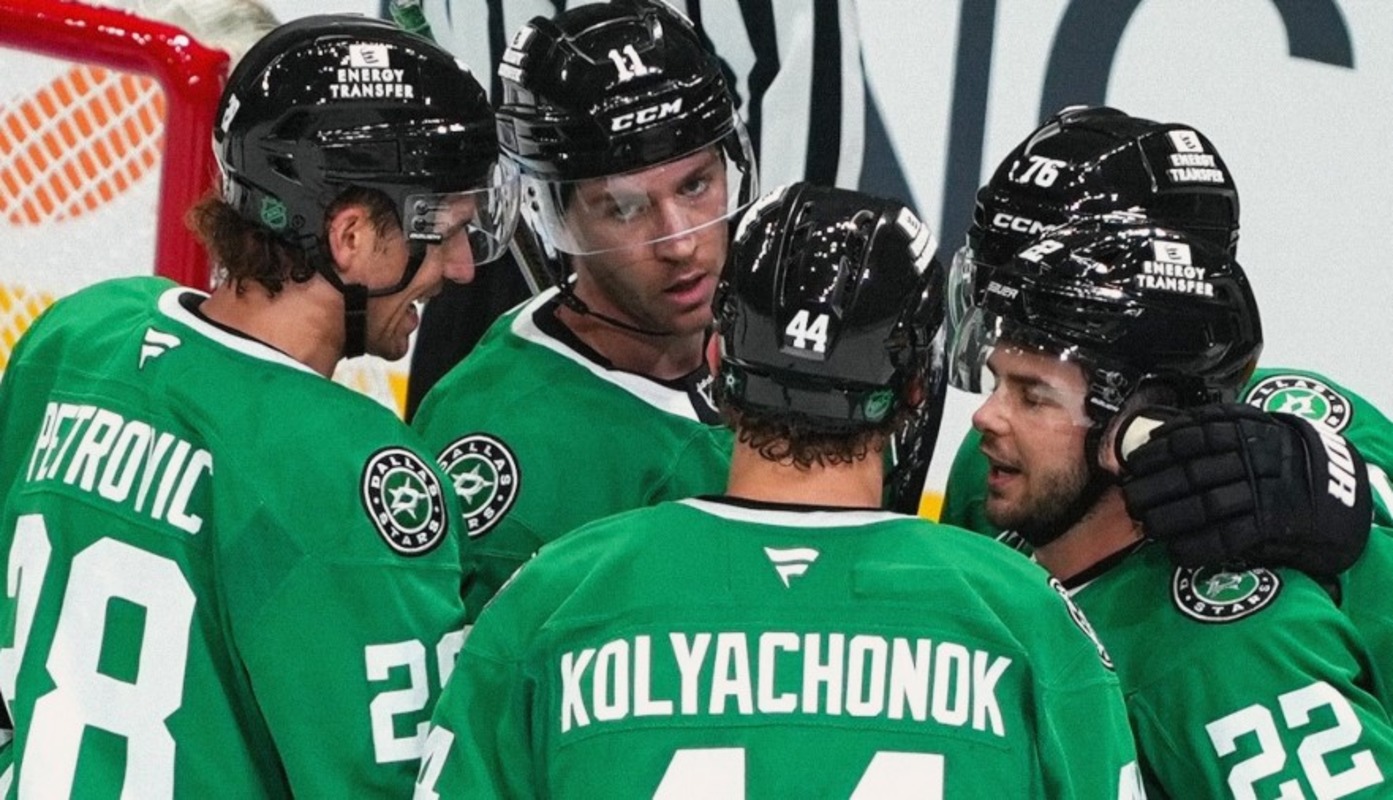 Владислав Колячонок дебютировал за &#171;Даллас&#187;