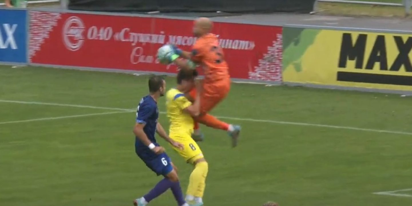 &#171;Слуцк&#187; завершал матч с БАТЭ с полевым игроком в воротах