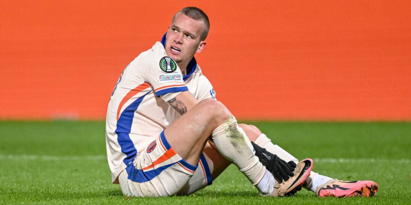 Дисквалифицированного украинского футболиста «Челси» Мудрика лишили водительских прав