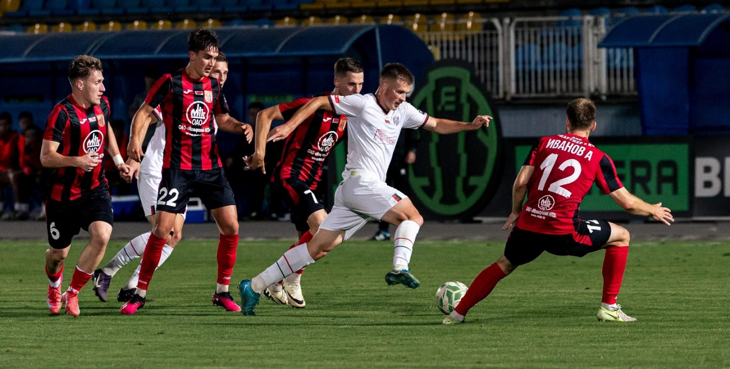 Людас Румбутис: очередь за футболистами «Славии» стоять не будет