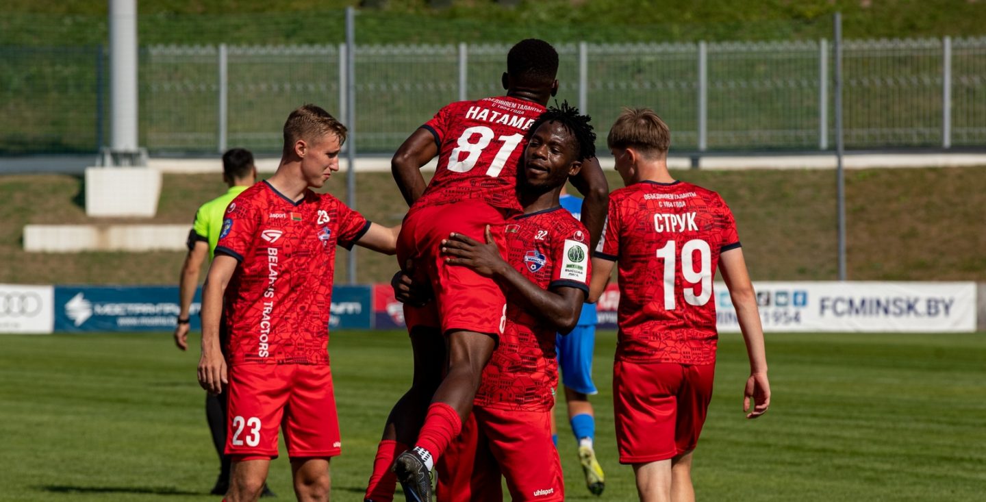 &#171;Минск&#187; крупно обыграл &#171;Слуцк&#187;