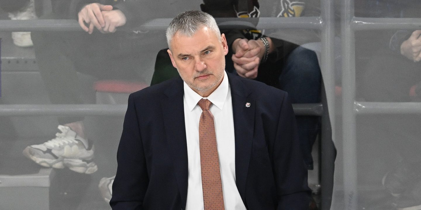 Александр Гальченюк покинул пост главного тренера &#171;Амура&#187;