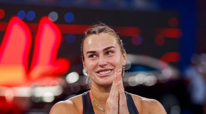 Вадим Шипачев набрал 996-е очко в КХЛ, «зубры» ведут 2:0 в матче с московским «Динамо»