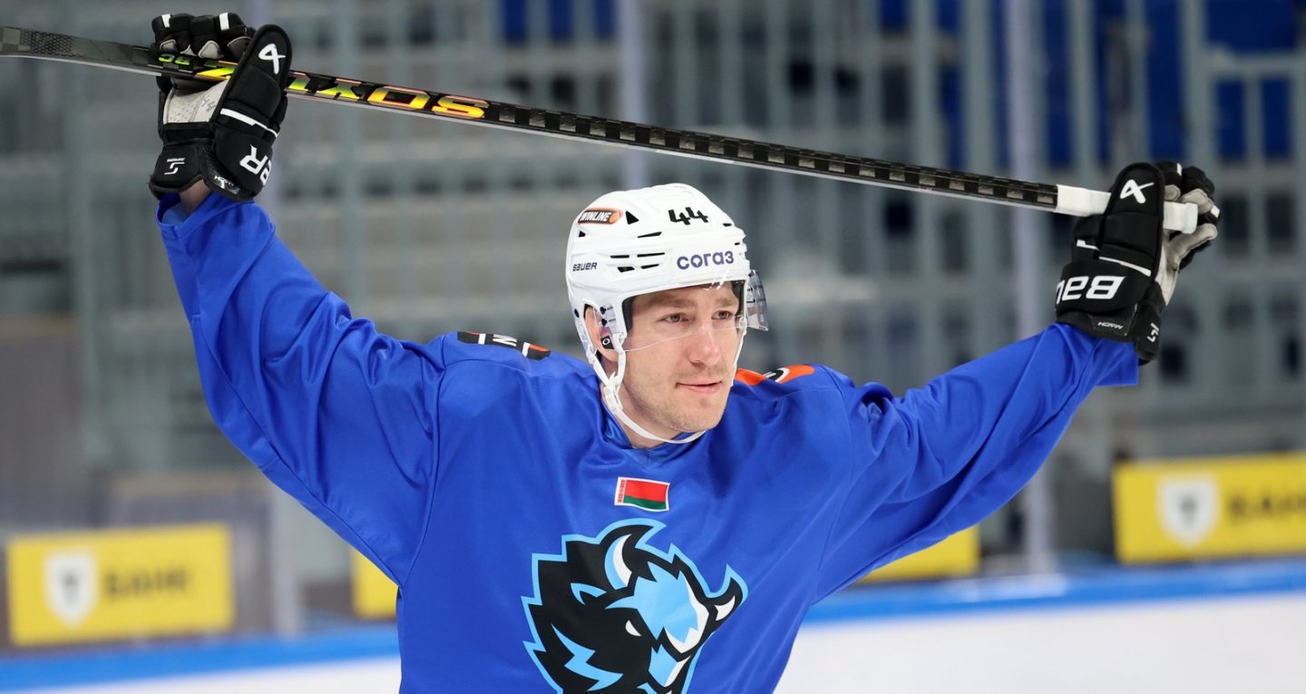 Даррен Диц: прочел «Анну Каренину» — интересно, только концовка неожиданная и грустная