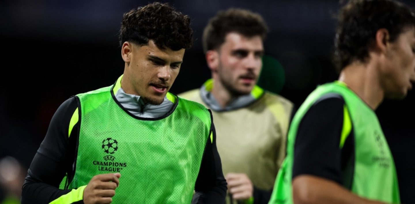 Дубль Расмуса Хейлунда принес &#171;Наполи&#187; победу над &#171;Спортингом&#187; в Лиге чемпионов