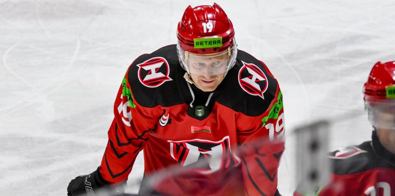 Форвард &#171;Немана&#187; Смирнов: думаю, скоро валидол в Гродно закончится! Аптеки в большом плюсе!