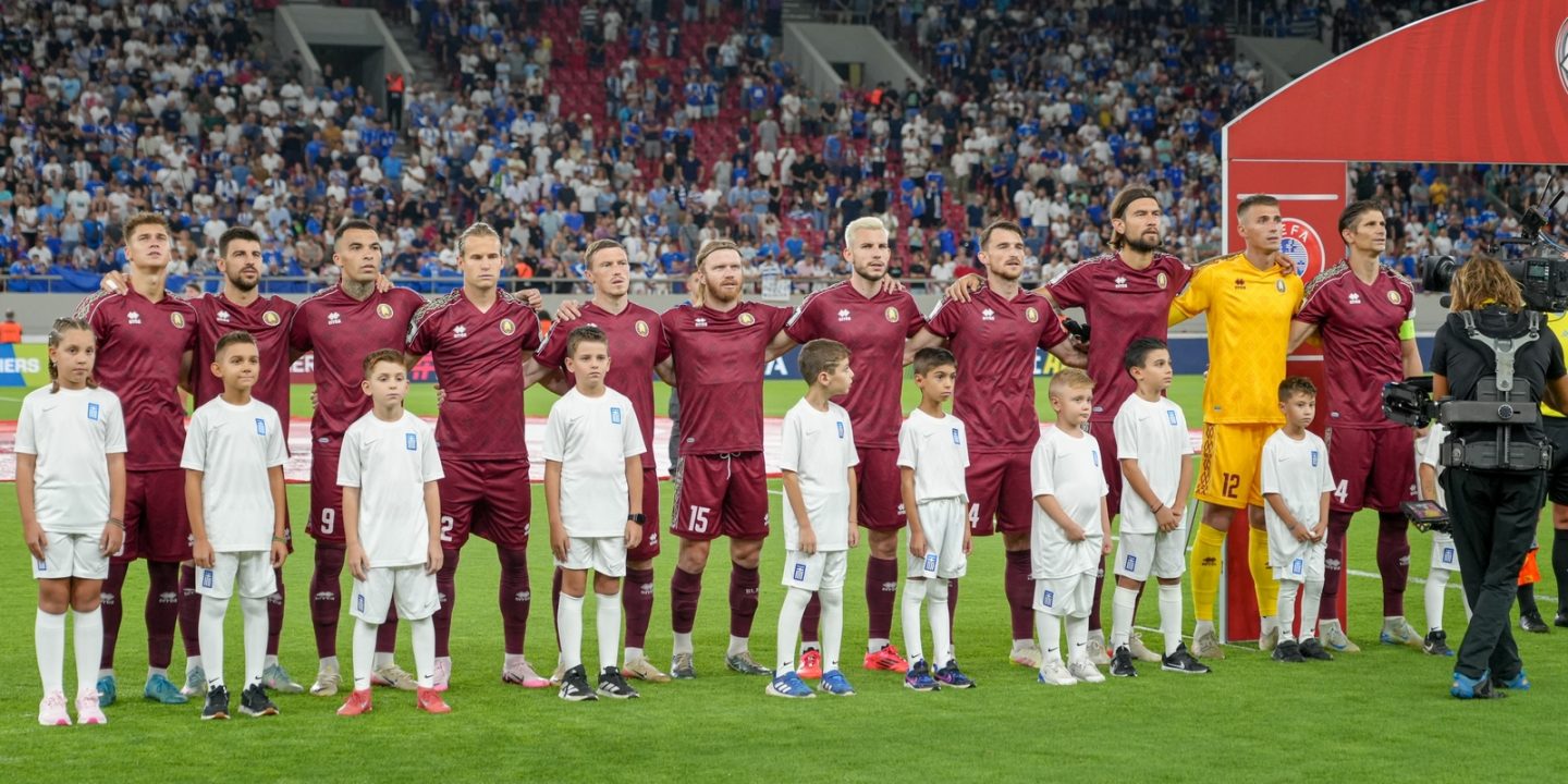 Виктор Гончаренко: неприятно ощущать, что у сборной такой разрыв с датчанами, греками