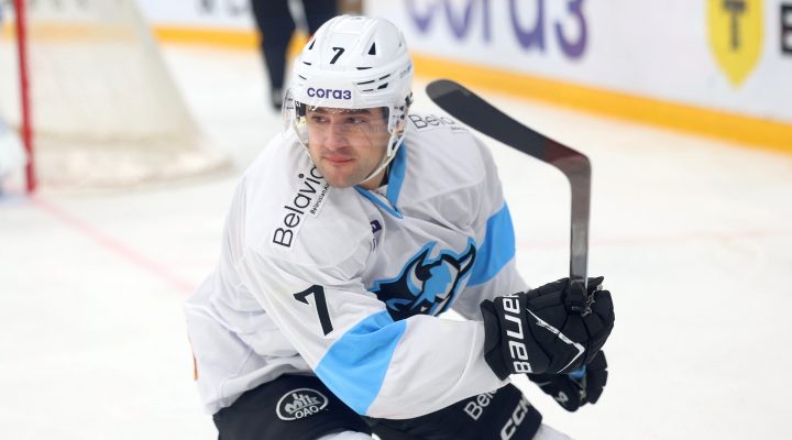 На «Шахтер» вновь наложен трансферный бан