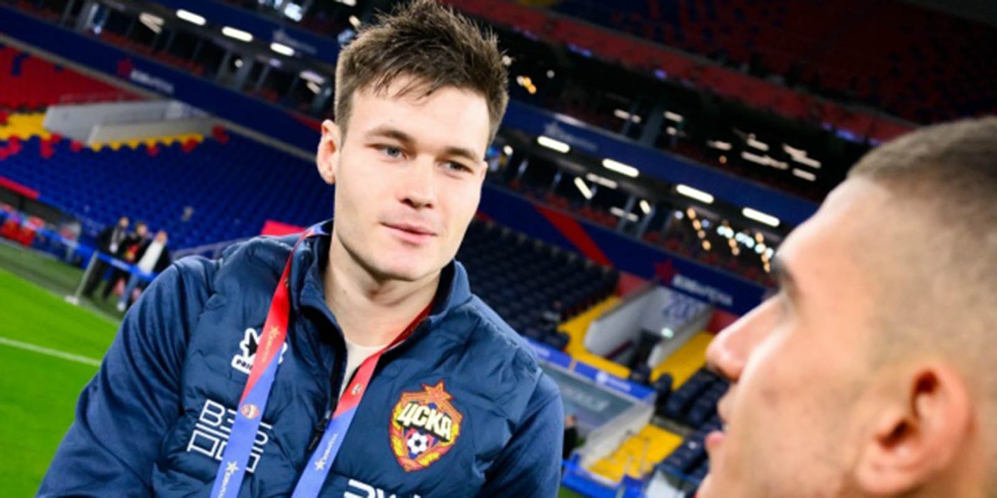 Артем Шуманский продолжит карьеру в «Крыльях Советов»