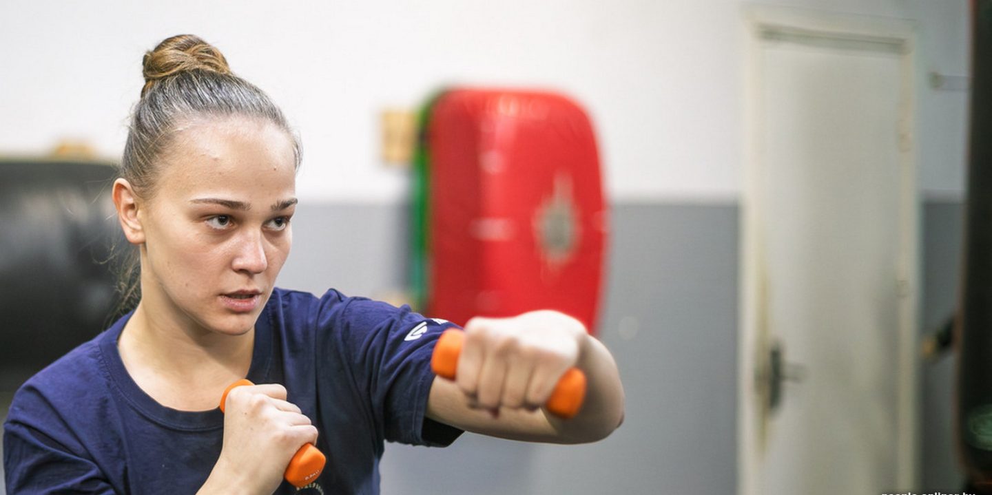 Каково, когда разбивают нос? Ответ дала одна из лучших боксан Беларуси